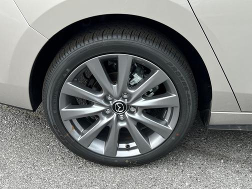 2025 Mazda Mazda3 FWD w/Preferred Package