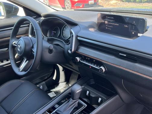 2025 Mazda CX-50 Hybrid Premium Package