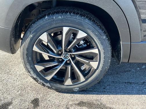 2026 Mazda CX-50 Premium Plus