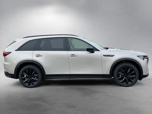 2026 Mazda CX-90 Premium