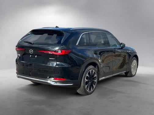 2026 Mazda CX-90 Premium Plus
