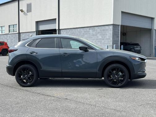 2025 Mazda CX-30 2.5 S Carbon Edition