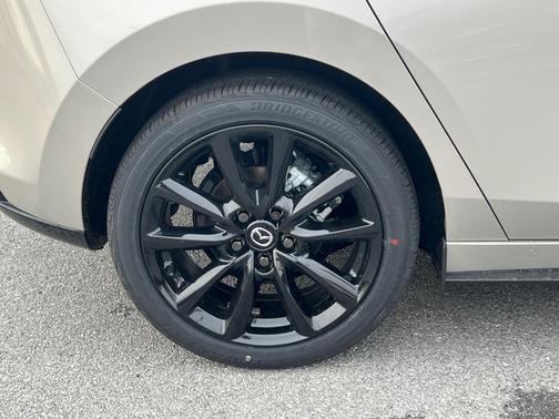2025 Mazda Mazda3 Premium Plus