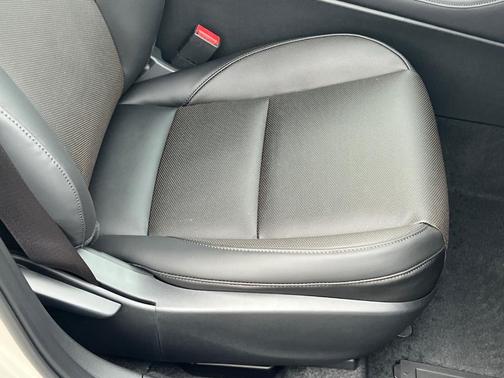 2025 Mazda Mazda3 Premium Plus