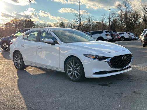 2025 Mazda Mazda3 FWD w/Preferred Package