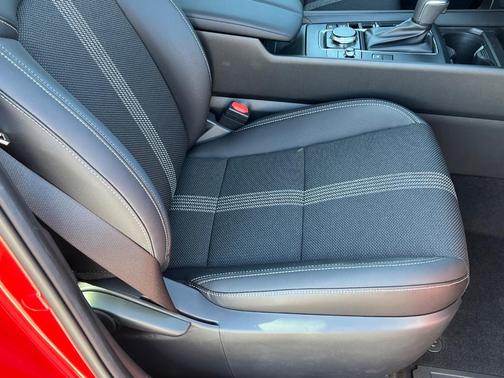 2025 Mazda CX-50 Hybrid Preferred Package