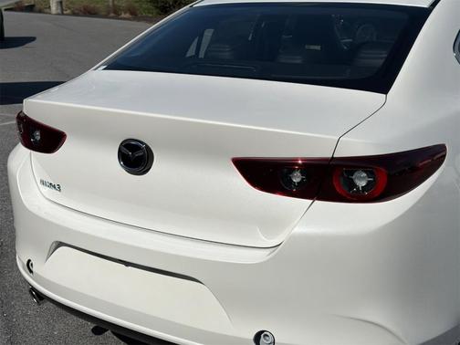 2026 Mazda Mazda3 FWD w/Preferred Package