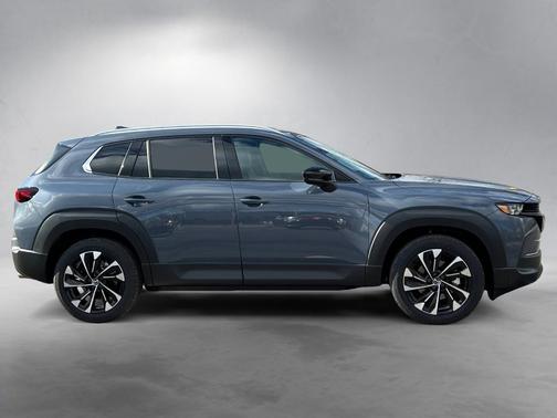 2026 Mazda CX-50 Premium Plus