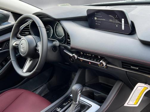 2026 Mazda Mazda3 Carbon Edition