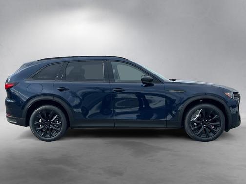 2026 Mazda CX-90 Premium