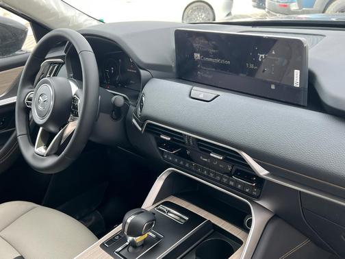 2026 Mazda CX-90 Premium