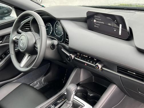 2025 Mazda Mazda3 FWD w/Select Package