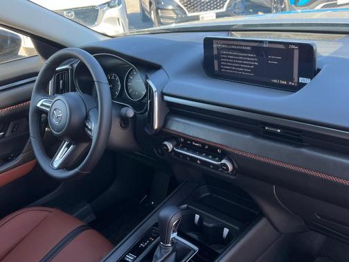2025 Mazda CX-50 2.5 Turbo Premium Package