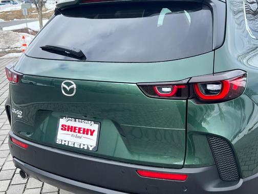 2026 Mazda CX-50 Premium