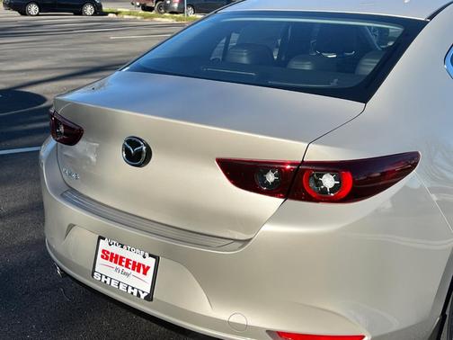 2026 Mazda Mazda3 FWD w/Preferred Package