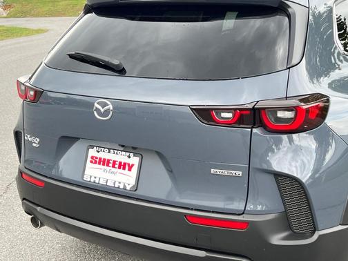 2025 Mazda CX-50 2.5 S Preferred Package