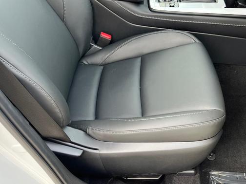 2025 Mazda CX-30 Select