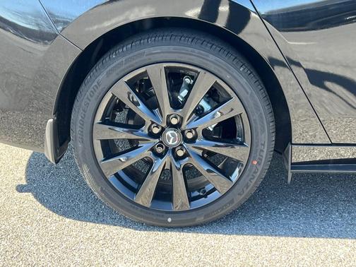 2025 Mazda Mazda3 FWD w/Select Package