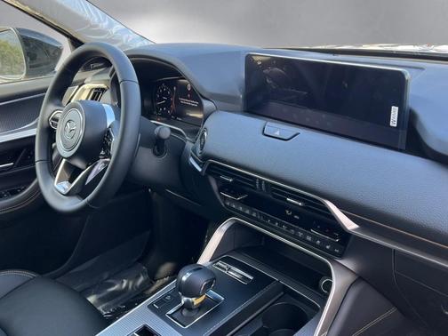 2026 Mazda CX-90 Premium