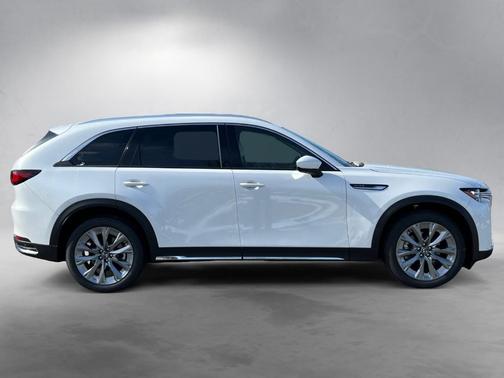 2026 Mazda CX-90 Premium Plus