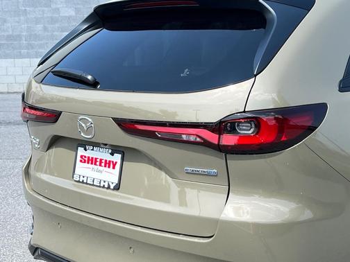 2025 Mazda CX-70 PHEV Premium Plus Package