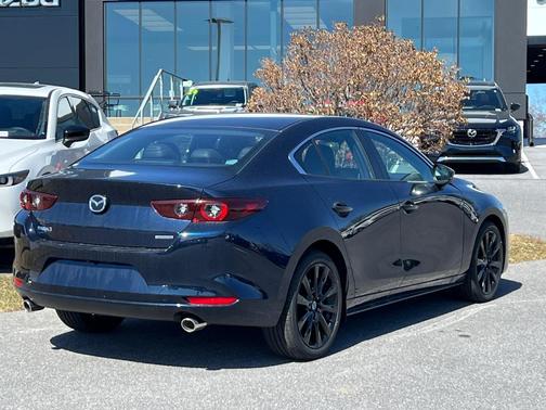 2025 Mazda Mazda3 FWD w/Select Package