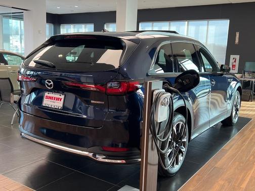 2025 Mazda CX-90 PHEV Premium Plus Package