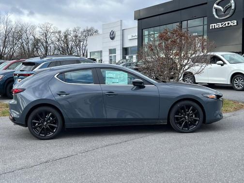 2026 Mazda Mazda3 Carbon Edition