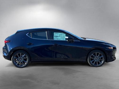2026 Mazda Mazda3 FWD w/Preferred Package