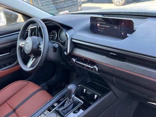 2025 Mazda CX-50 2.5 Turbo Meridian Edition