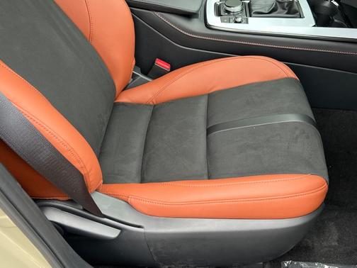 2025 Mazda CX-30 2.5 Carbon Turbo