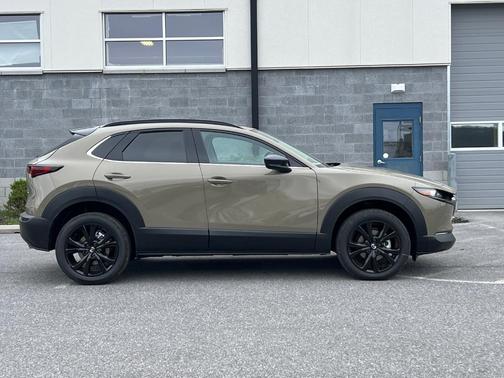 2025 Mazda CX-30 2.5 Carbon Turbo