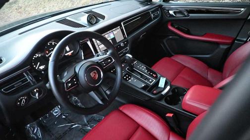 2024 Porsche Macan 
