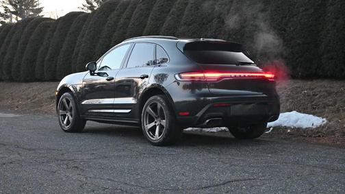 2024 Porsche Macan 