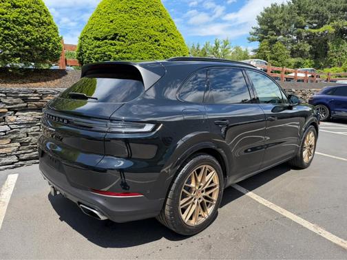 Black Metallic 2025 Porsche Cayenne Base