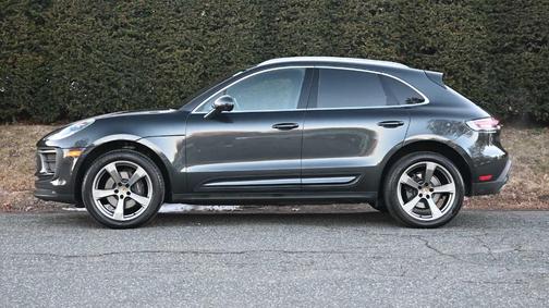 2024 Porsche Macan 