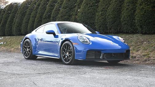 2025 Porsche 911 Carrera