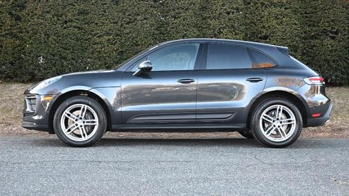2023 Porsche Macan 