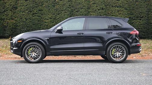 2018 Porsche Cayenne S Platinum Edition