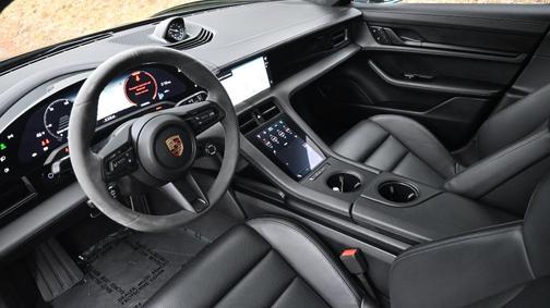 2024 Porsche Taycan GTS