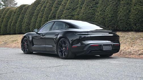 2024 Porsche Taycan GTS