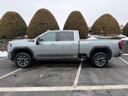 2024 GMC Sierra 2500 Denali Ultimate