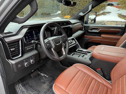 2024 GMC Sierra 2500 Denali Ultimate