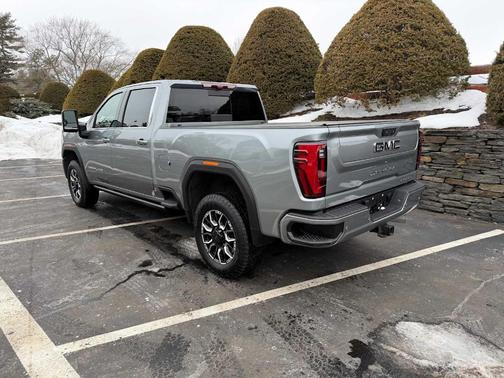 2024 GMC Sierra 2500 Denali Ultimate