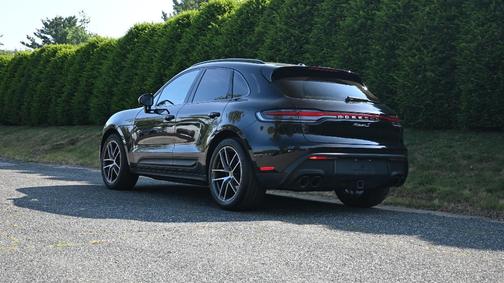 2022 Porsche Macan S