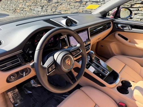 Copper 2026 Porsche Macan