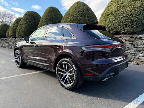 Copper 2026 Porsche Macan