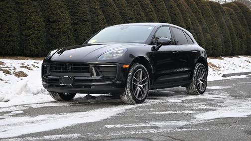 2025 Porsche Macan 