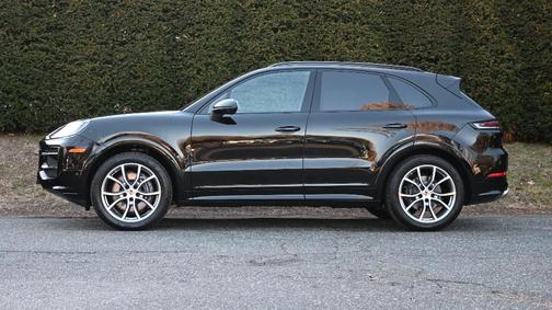 2025 Porsche Cayenne 