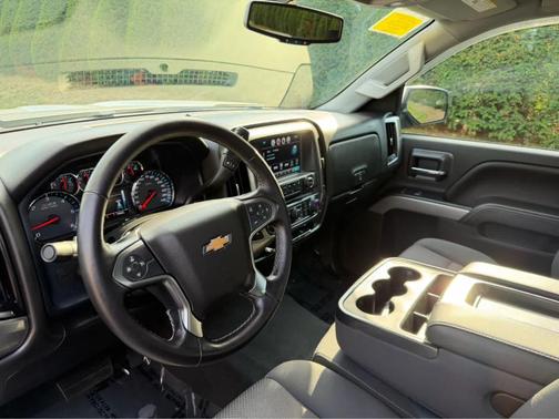 Silver Ice Metallic 2019 Chevrolet Silverado 1500 LD LT